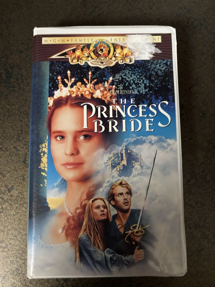 The Princess Bride (1987) 1998 VHS Clamshell Case Rob Reiner Robin Wright MGM Foto 1 de 3