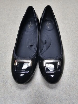 Bandolino женщин Tad на танкетке насос искусственной пряжки платье туфли блестящий черный размер 6 - Изображение 1 из 4