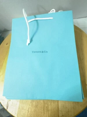 Classic Authentic Tiffany &Co Empty Blue Medium Paper Bag 10"x8"x4" - Image 1 of 4