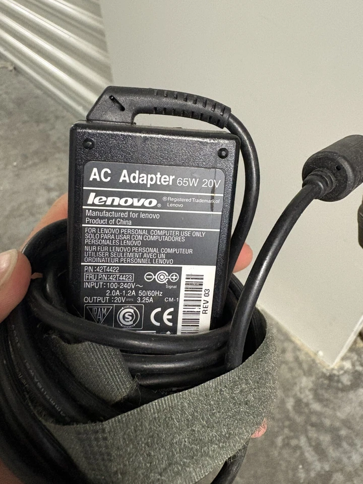 Lenovo 42T4422 Power Supply AC Adapter 20V - Image 1 of 1