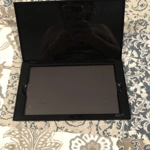 Mary Kay Black PRO PALETTE Unfilled- Used Magnetic Customizable Large Compact - Picture 1 of 3