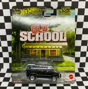 Hot Wheels 2025 Pop Cutlure Old School 1979 Black Dodge Ram Van 1/64 - Foto 1 di 4