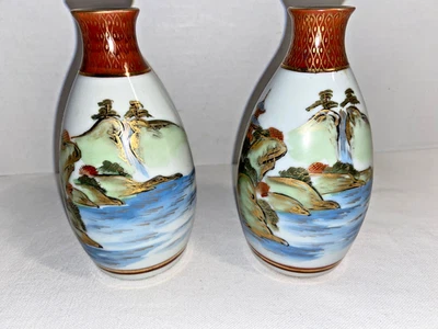 (2) Botella de sake Tokkuri japonesa vintage Kutani Cliff House con borde dorado (FIRMADA) Foto 1 de 4