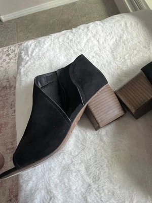 Fergalicious By Fergie Black Open Toe Ankle Booties W/Heel Women’s Size 8.5 - Image 1 of 3