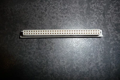 10 x SIEMENS STECKERLEISTEN STECKER 64polige STECKVERBINDER Neu - Bild 1 von 4