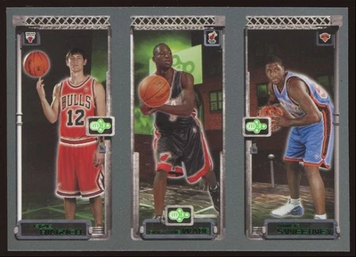 Dwyane Wade #115 2003-04 Topps Rookie Matrix Rookie Mike Sweetney Kirk Hinrich Foto 1 de 3
