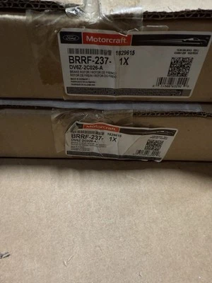 OEM Motorcraft BRRF-237 Rear Brake Rotors 2PC. DV6Z2C026A Transit Connect 14-18 - Image 1 of 4