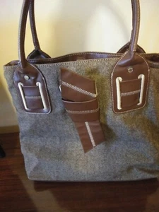 Tommy Hilfiger Brown Tweed Handbag Purse Travel Bag Large Pockets - Picture 1 of 8