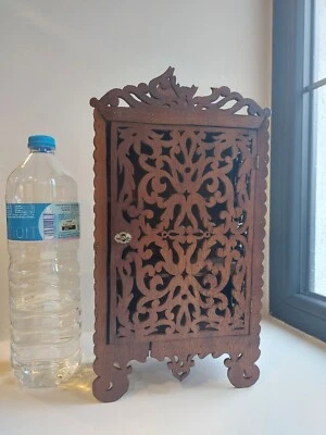 Superbe armoire bois dentelle poupée ancienne 1900 - Photo 1/4