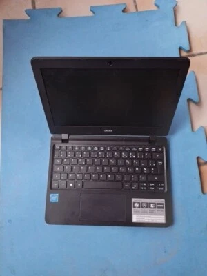 PC ultraportable Acer Aspire ES11 écran noir pour bricoleur - Photo 1/4