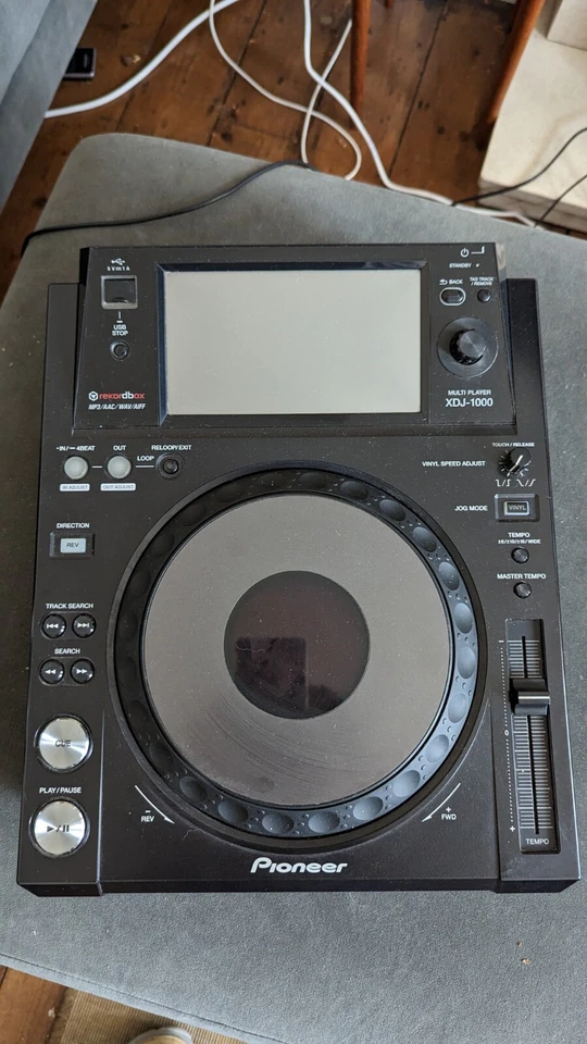 Pair XDJ 1000 Mk1 Mk2 Incl. Swan Flight Cases - Image 1 of 4