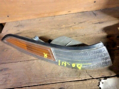 1990-91 Eclipse Eagle Talon Plymouth Laser Front PASSENGER BUMPER LIGHT 0415706 - Image 1 of 4