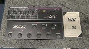 Procesador multiefectos ART Effects Command Center con cargador y manual - Imagen 1 de 6