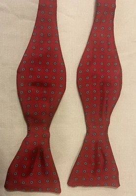 "Corbata de seda roja brillante vintage patrón de foulard Burt Pulitzer 1 7/8""" Foto 1 de 4