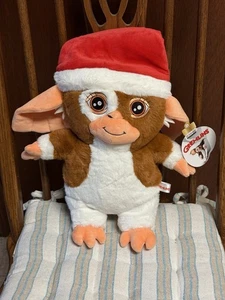 Gremlins Plüsch Holiday Gizmo mit Nikolausmütze neu mit Etikett Phunny KidRobot - Bild 1 von 6