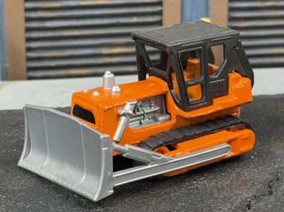 Matchbox Bulldozer 1994 Collectors Choice #4, Orange, 1/64 Loose Mint - Image 1 of 4