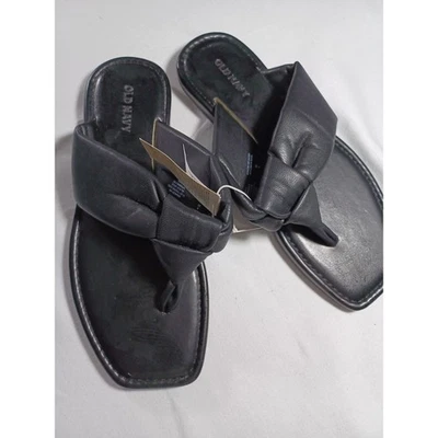 Old Navy Black Faux Leather Knotted Slide Flat Thong Sandals Women's Size 6 - Image 1 of 4
