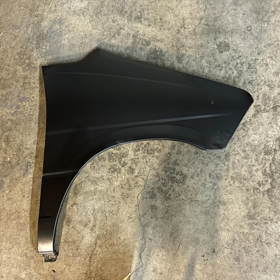 RH  (Passenger Side) FENDER 86-97 FORD AEROSTAR MINI VAN  F19Z16005A  FO1241130 - Image 1 of 2
