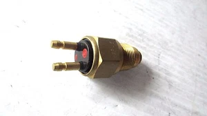 Engine Coolant Fan Temperature Switch BWD TFS556 - Picture 1 of 3