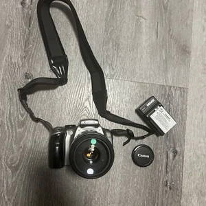 Canon EOS Digital Rebel DS6041 6.3MP DSLR Camera and 100-300MM Canon EF Lens - Picture 1 of 6