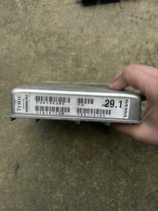 Volvo S60 P30735493 Engine Control Module OEM Ecm Ecu Pcm Unit Temic - Picture 1 of 3
