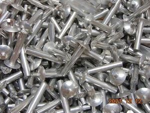 (LOT OF 25) 1/4" X 1-5/16" Drive Pin Rivets Aluminum / Brazier Head - Picture 1 of 1