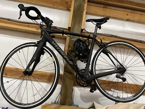 Specialized Men’s Road bike 54cm Size - Picture 1 of 1