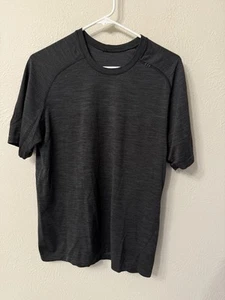Lululemon men's size M Metal Vent Tech Short Sleeve Running Crew Neck - Picture 1 of 5