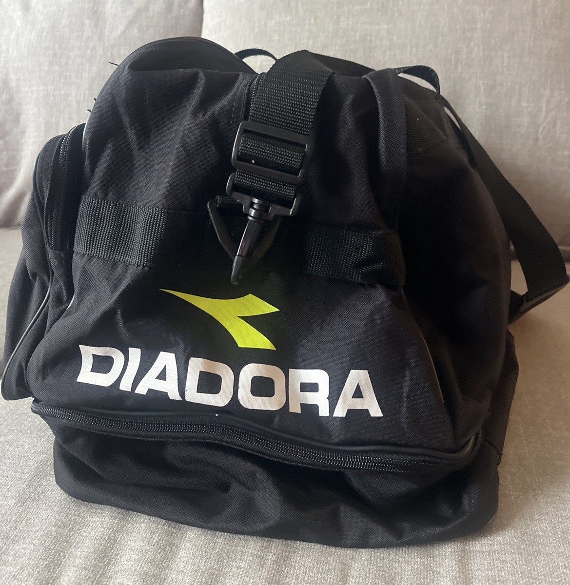 Diadora Nylon Bags for Men for sale | eBay