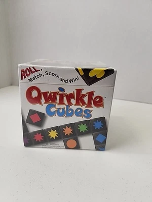 Qwirkle Cubes Game Mix, Match, Roll & Win! por MindWare novo lacrado - Imagem 1 de 3