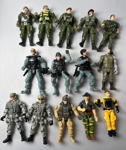 Lotto di 14 action figure vintage Chap Mei/Corpo Lanard esercito/militari - Foto 1 di 6