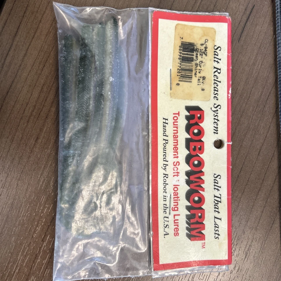 Roboworm Gusanos Cola Rizada 5.5 Pulgadas 8pk DESCONTINUADO COLOR RARO Verde Brillante Foto 1 de 3