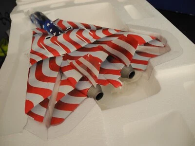 SUPER RARE Franklin Mint Armour F-14 Tomcat "Stars And Stripes" 1:48 , RETIRED! - Image 1 of 4