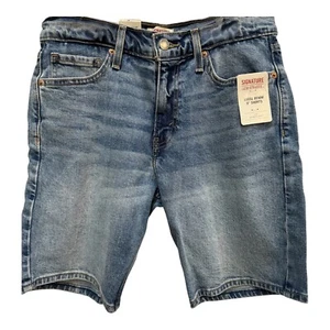 Signature by Levi Strauss & Co. Loose Denim 9" Shorts Sahara Size 30, NWT. - Picture 1 of 5