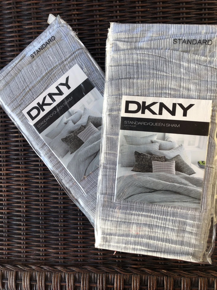 DKNY City Pleat Gray Polyester/cotton 1 Standard Sham