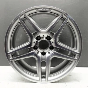 Mercedes Clase C W204 AMG 18" Aleación Rueda Rim 8.5J Trasero Diamante Cortar - Imagen 1 de 14