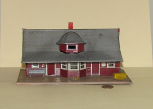 ho scale RAILROAD TERMINAL BUILDING for Model Train Layouts & Displays