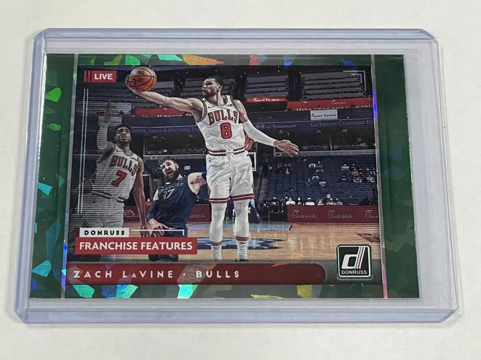 2021-22 Donruss Zach Lavine Franchise Features Holo Green Ice SP Fanatics #19  - Image 1 of 2