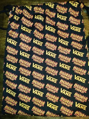 Сумка на шнурке Vans Stranger Things - Изображение 1 из 2