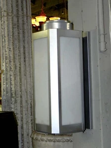 Pair of Large Vintage Art Deco Light Sconces from a Theater - Picture 1 of 2