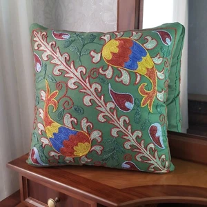 Uzbek suzani pillow cover,embroidered throw pillowcase,boho pillow,cushion cover - Picture 1 of 7