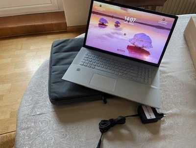 Asus VivoBook  X712J 17" Win11 Pro 25H2 i3-1005G1 1.20GHz Ram 8Go SSD 256Go 1To - Photo 1/4