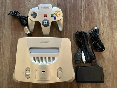 Nintendo 64 Gold Toys R Us Limited Edition N64 - Image 1 of 4