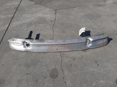 Convertible de refuerzo de parachoques trasero para BMW 325i 01-06 Foto 1 de 4