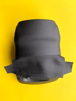 2020-2022 KIA TELLURIDE STEERING COLUMN TRIM UPPER LOWER COVER OEM 84852-S9000 - Image 1 of 4