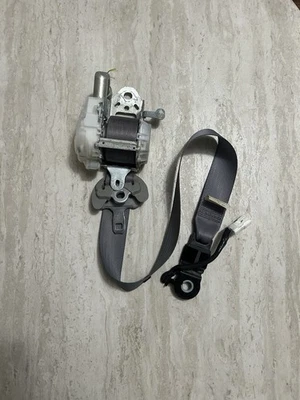 Toyota Camry 2007 2008 2009 2010 2011 cinturón de seguridad del lado del pasajero delantero derecho OEM  Foto 1 de 3