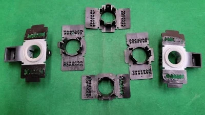 Soportes de soporte de sensor de estacionamiento para parachoques trasero Volvo XC60 T5/T6 2018-2019 FABRICANTE DE EQUIPOS ORIGINALES  Foto 1 de 4