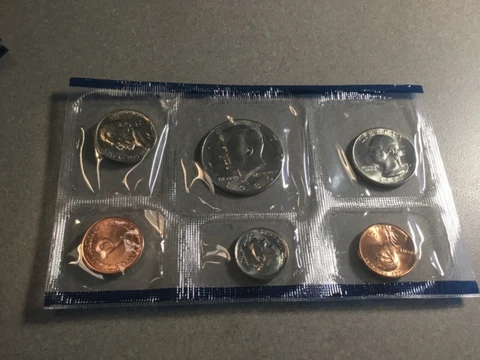 1985 P United States Uncirculated Mint Set Free Ship Cover