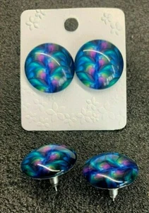 1 pair of handmade 20 mm wide blue,green,purple acrylic/ glass earrings - Picture 1 of 4