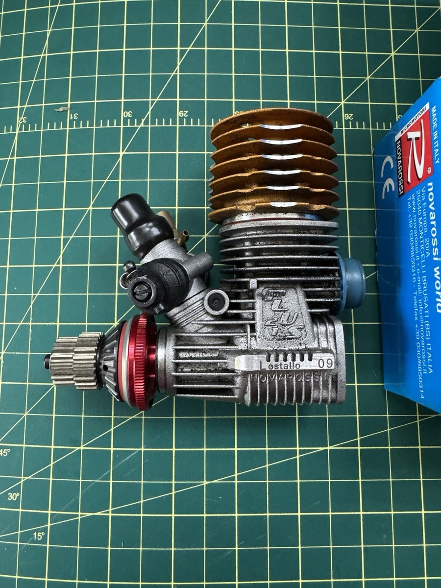 NOVAROSSI PLUS 12-3SCT エンジンセット Red RC » Novarossi Plus 12-3SCT/3ST